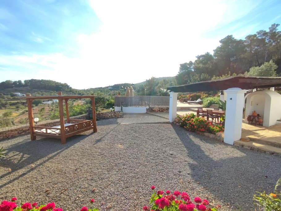 Casa Can Lluc Con Piscina, Jardin Y Vista Al Campo Sant Miquel De Balansat Exterior foto