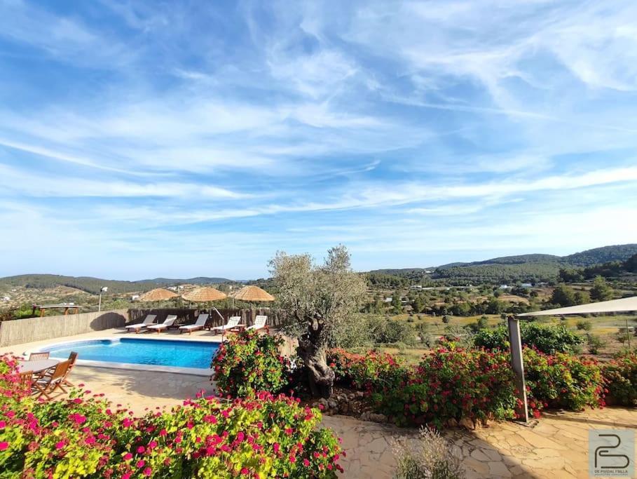 Casa Can Lluc Con Piscina, Jardin Y Vista Al Campo Sant Miquel De Balansat Exterior foto